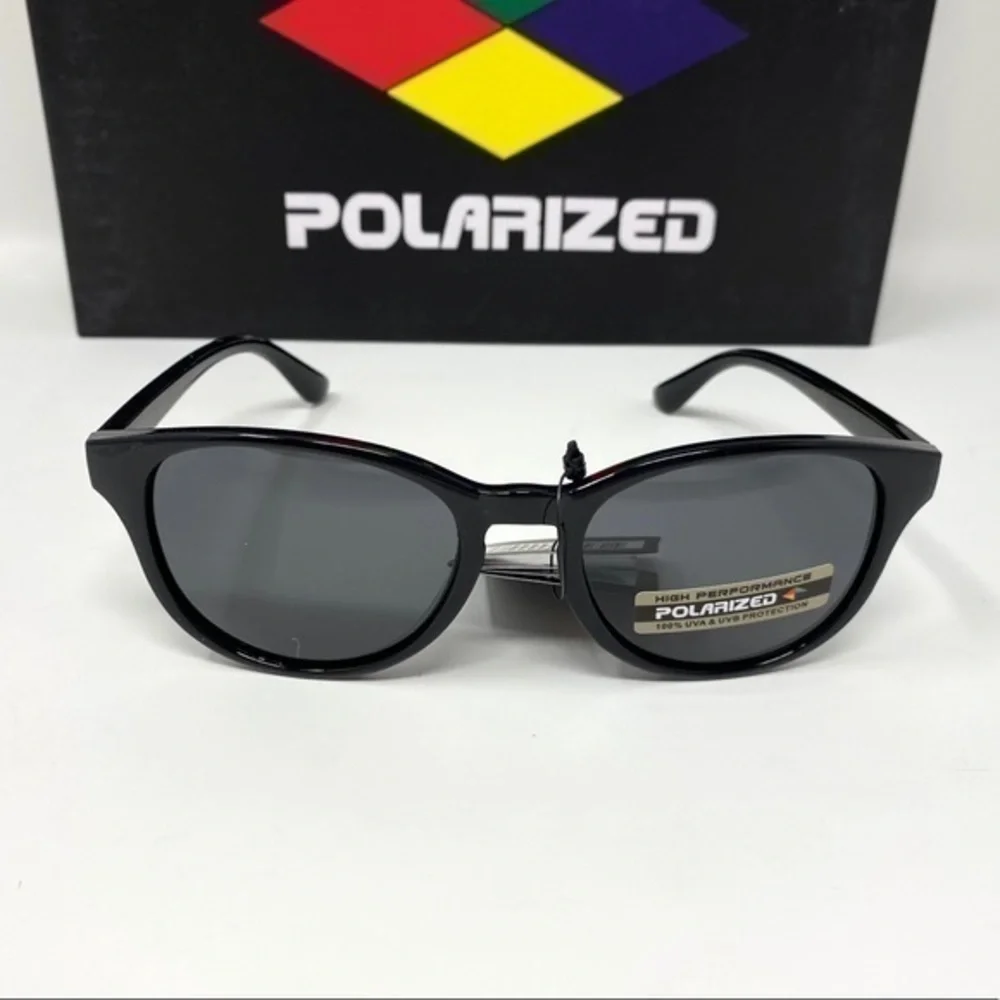 Classic style sunglasses